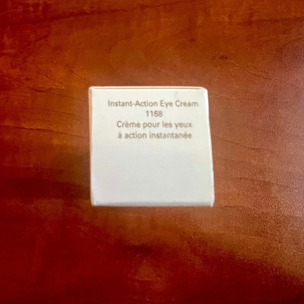 Mary Kay Instant-Action Eye Cream .65 oz 18g New‎ in Box
